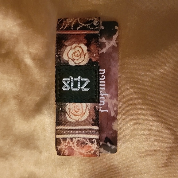 Zox Jewelry - NEW Zox Your Wish Shall Be Fulfilled #1757 Wristband Medium M